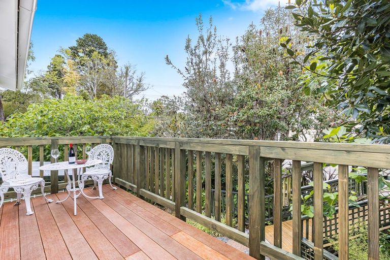 Photo of property in 155 Hutchinson Avenue, New Lynn, Auckland, 0600