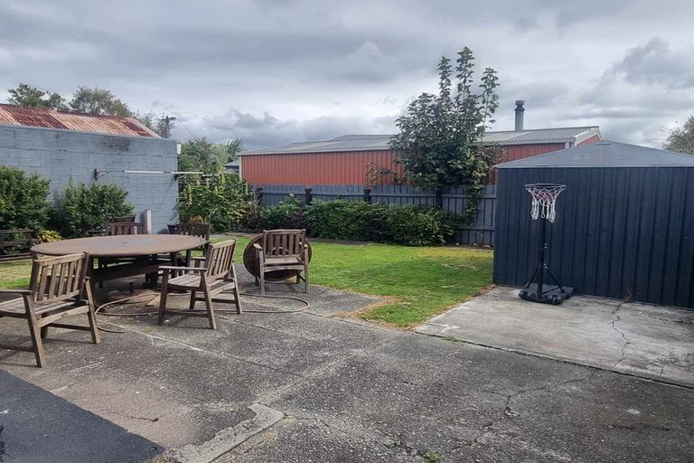 Photo of property in 22 Murray Street, Wallaceville, Upper Hutt, 5018