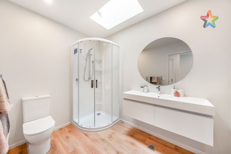 Photo of property in 273b Naenae Road, Naenae, Lower Hutt, 5011