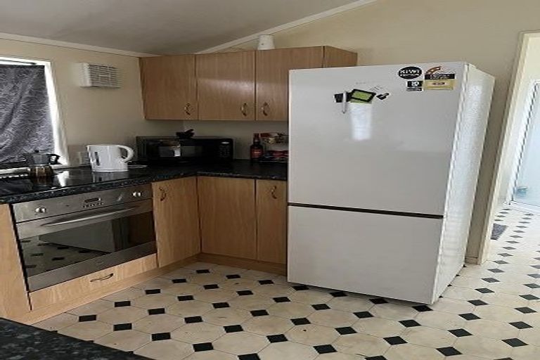 Photo of property in 20 Morere Street, Titahi Bay, Porirua, 5022