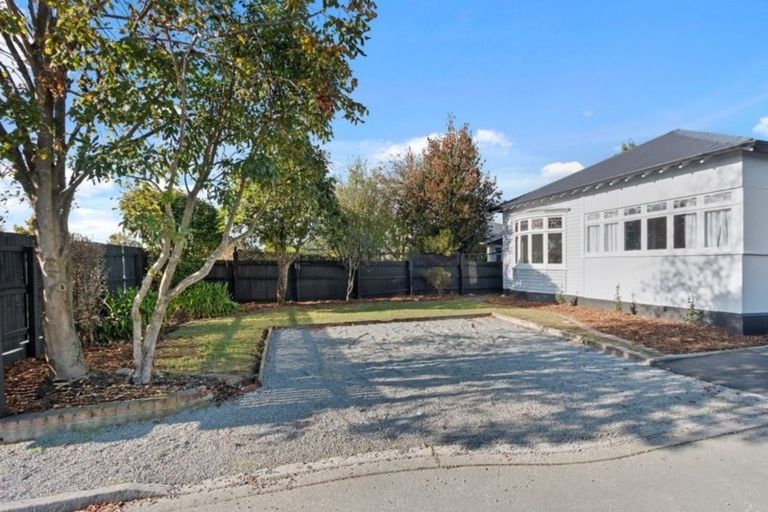 Photo of property in 74 Harrow Street, Phillipstown, Christchurch, 8011