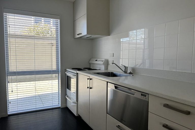 Photo of property in 1/31 Clissold Street, Merivale, Christchurch, 8014