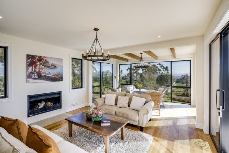 Photo of property in 42 Mclean Road, Havelock North, 4294