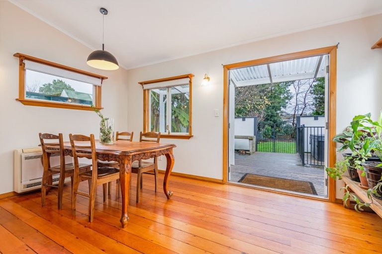 Photo of property in 16 Worcester Street, West End, Palmerston North, 4410