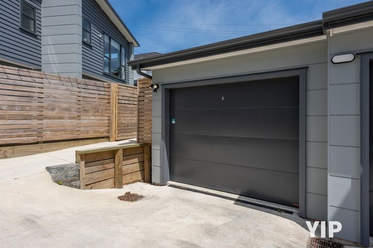 Photo of property in 41 Brindle Way, Newlands, Wellington, 6037