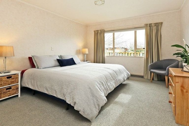 Photo of property in 1/427 Gloucester Street, Taradale, Napier, 4112