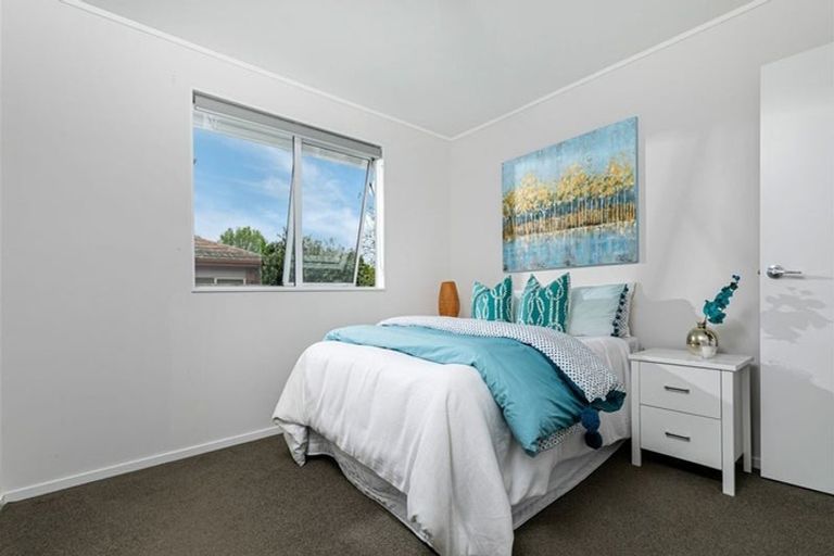 Photo of property in 685a Swanson Road, Swanson, Auckland, 0612