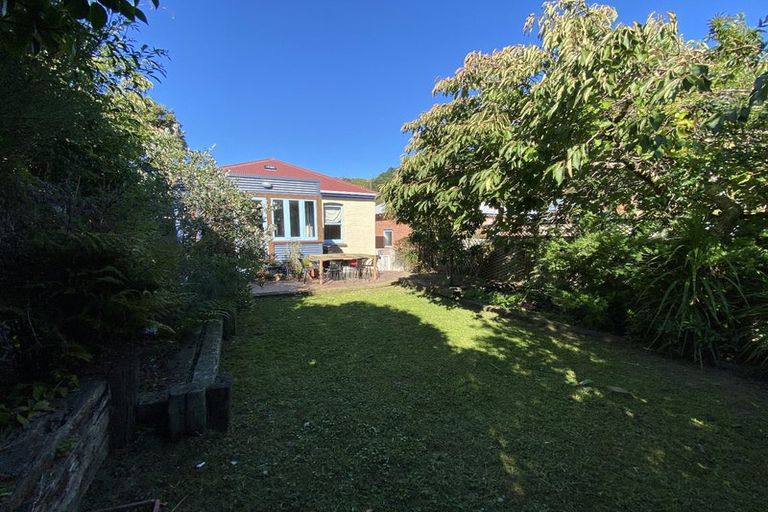 Photo of property in 40 Hall Street, Newtown, Wellington, 6021