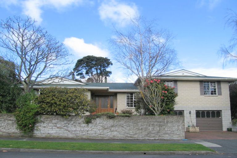 Photo of property in 77 Fairview Avenue, Feilding, 4702