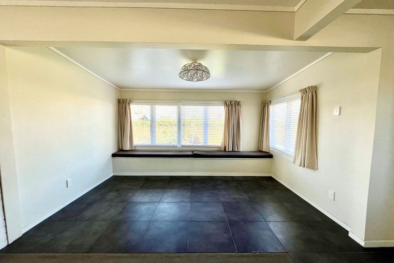 Photo of property in 14 Beatty Road, Pukekohe, 2120