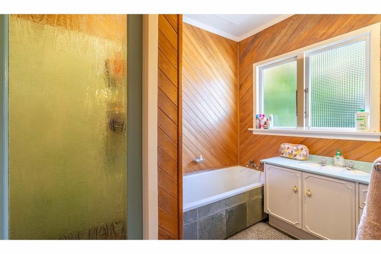 Photo of property in 21 Mika Way, Lorneville, Invercargill, 9874