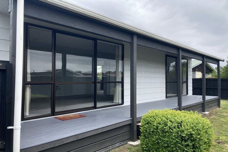 Photo of property in 2/25 Sandra Street, South New Brighton, Christchurch, 8062