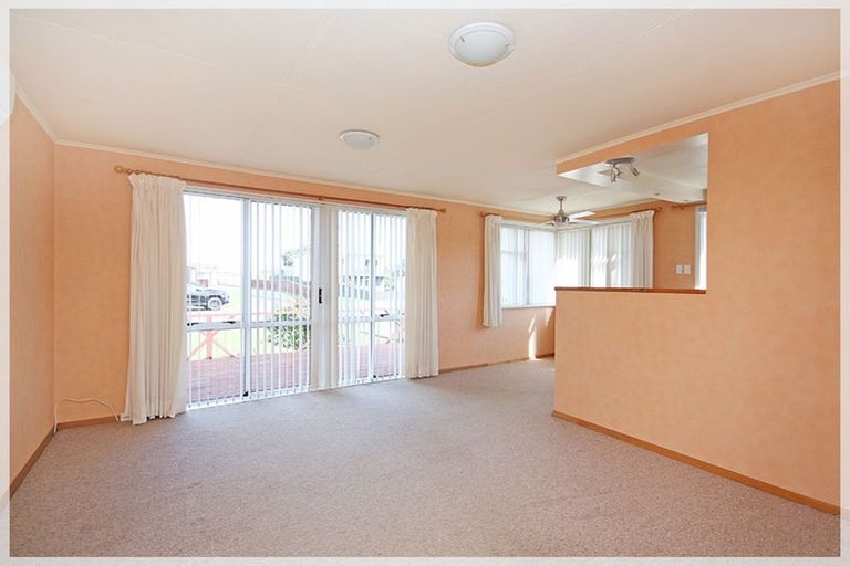 Photo of property in 27 Seabury Avenue, Foxton Beach, Foxton, 4815