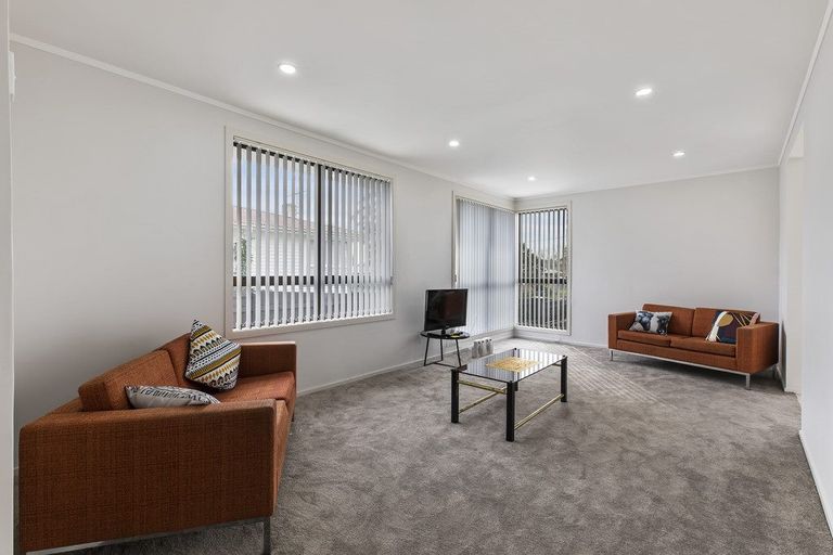 Photo of property in 13 Stainton Place, Otara, Auckland, 2023