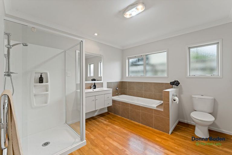 Photo of property in 14 George Crescent, Buckland, Pukekohe, 2677