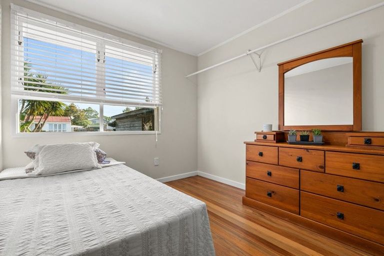 Photo of property in 2 Bernard Street, Papatoetoe, Auckland, 2025