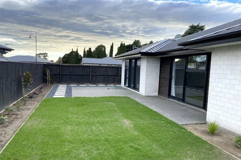 Photo of property in 900 Cashmere Road, Halswell, Christchurch, 8025