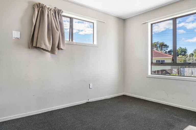 Photo of property in 15 Ranum Road, Papatoetoe, Auckland, 2025