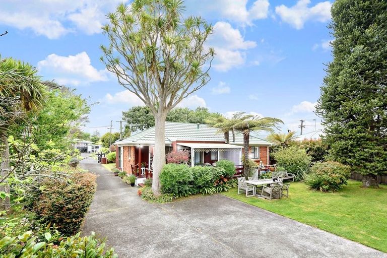 Photo of property in 3 Busing Avenue, Papakura, 2110