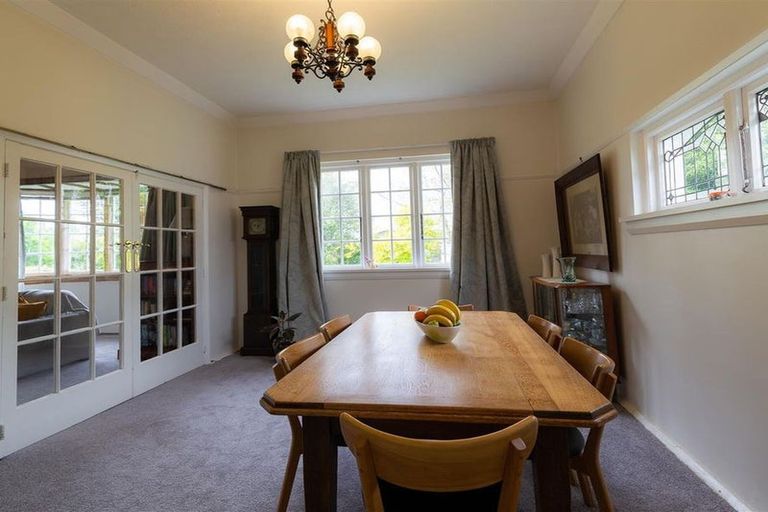 Photo of property in 17 Rhodes Street, Waimate, 7924