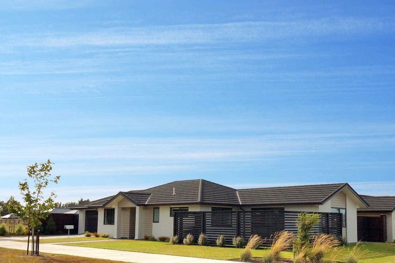 Photo of property in 28 Ridgeway Avenue, Rolleston, 7615