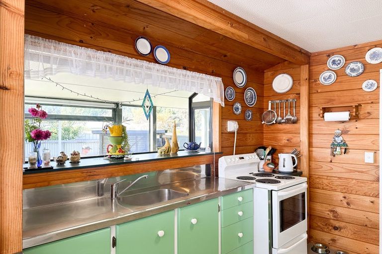 Photo of property in 64 Abel Tasman Drive, Takaka, 7110