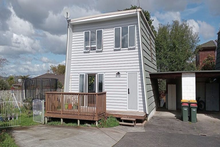 Photo of property in 2/47 Luton Avenue, Sunnyhills, Auckland, 2010