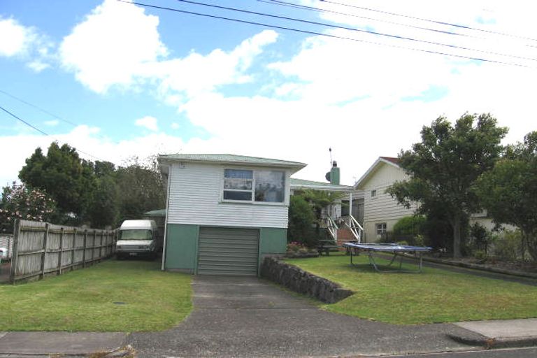 Photo of property in 2/10 Varlene Terrace, Forrest Hill, Auckland, 0620