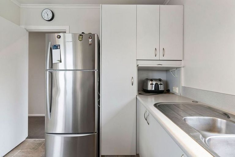 Photo of property in 1/67 Manuka Road, Bayview, Auckland, 0629