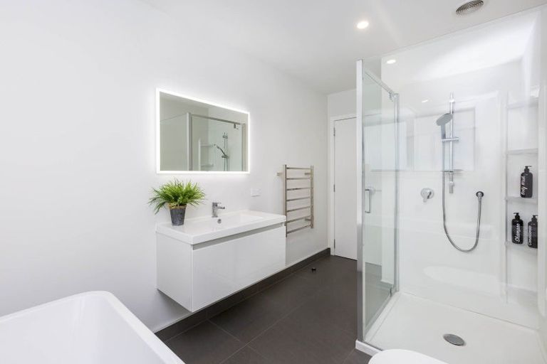 Photo of property in 25 Salisbury Crescent, Wallaceville, Upper Hutt, 5018