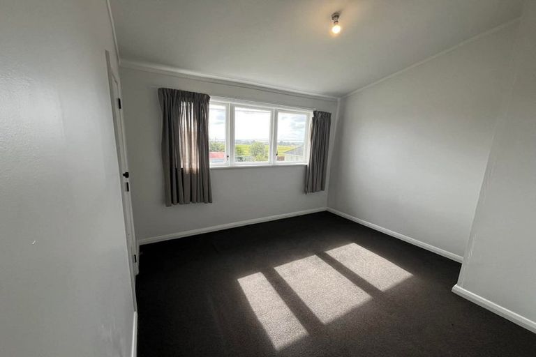 Photo of property in 15 Mahoe Street, Levin, 5510