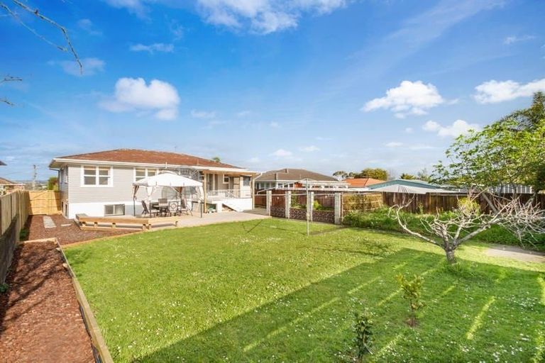 Photo of property in 5 Pooley Street, Pakuranga Heights, Auckland, 2010