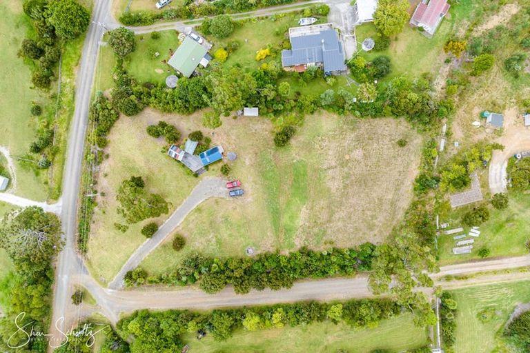 Photo of property in 39 Ngatoto Road, Tinopai, Matakohe, 0593