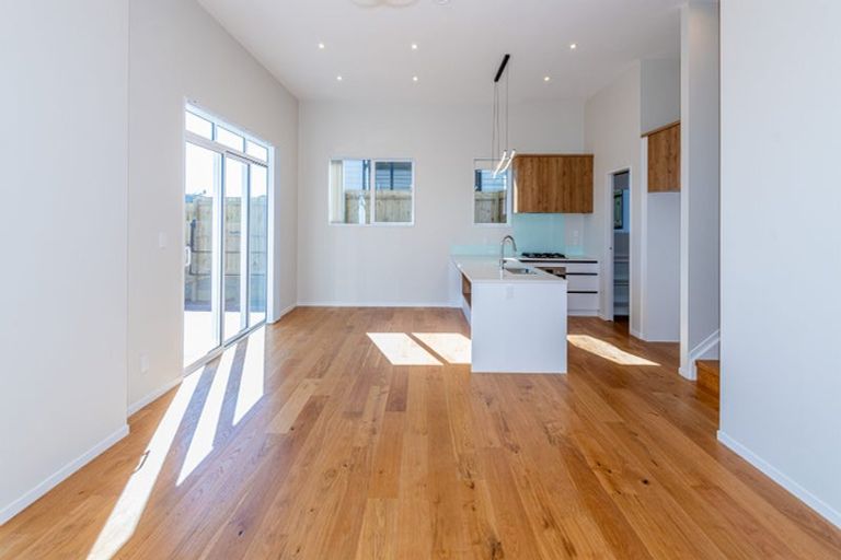 Photo of property in 8 Kowaitau Avenue, Beachlands, 2018