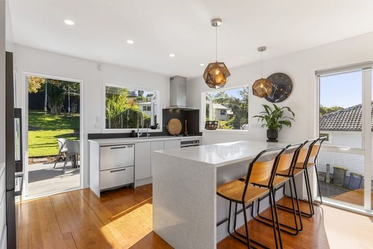 Photo of property in 31 Lingfield Street, Glenfield, Auckland, 0629