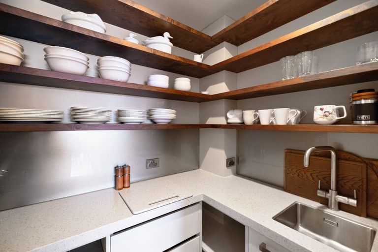 Photo of property in 17 Shaw Road, Waihi Beach, 3611