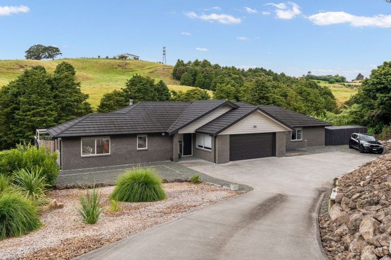 Photo of property in 12 Catherin Servant Close, Maunu, Whangarei, 0110