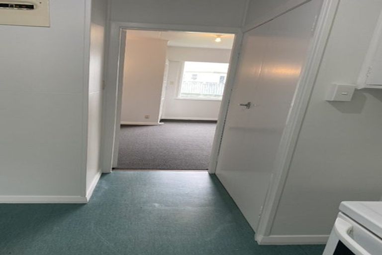 Photo of property in 138 Reynolds Street, Taita, Lower Hutt, 5011