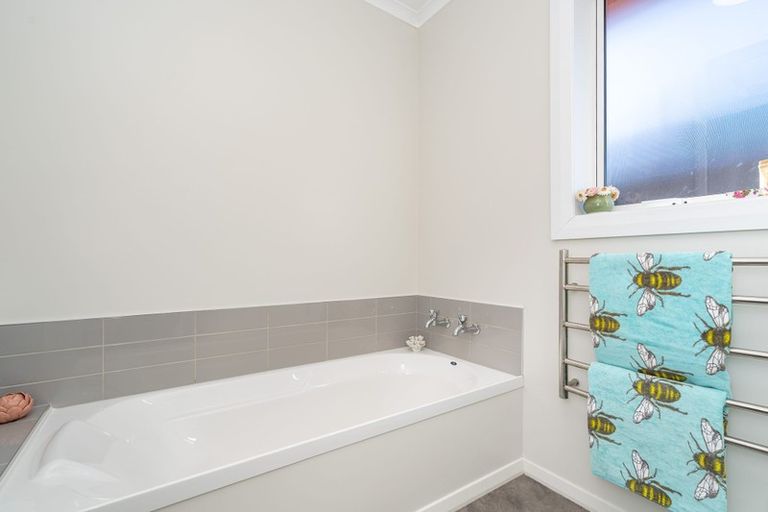 Photo of property in 9 Colquhoun Street, Glenross, Dunedin, 9011