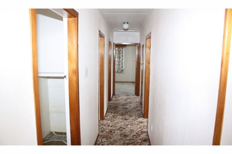 Photo of property in 76 Onerahi Road, Onerahi, Whangarei, 0110