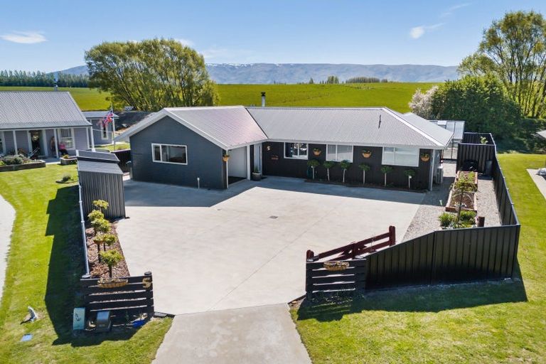 Photo of property in 5 Half Time Close, Omakau, 9376
