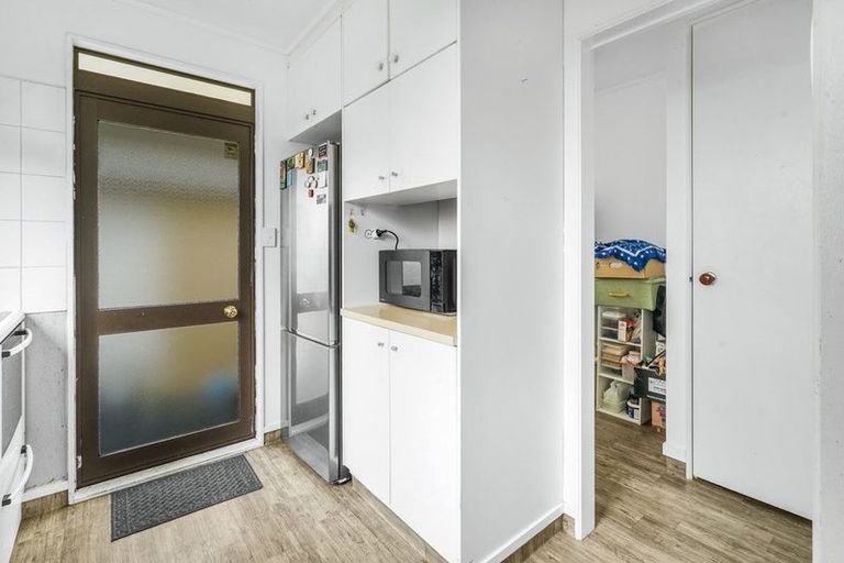 Photo of property in 86 Oakfield Crescent, Pukete, Hamilton, 3200