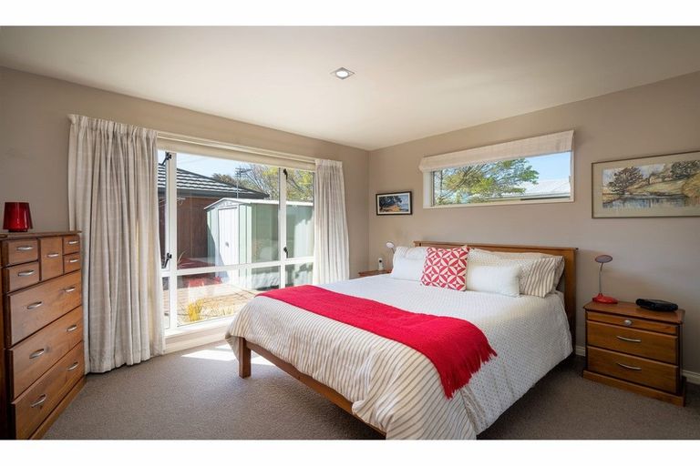 Photo of property in 130b Fisher Avenue, Beckenham, Christchurch, 8023