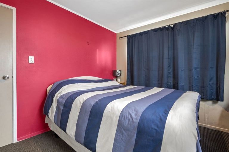 Photo of property in 1/9 Penion Drive, Flat Bush, Auckland, 2023