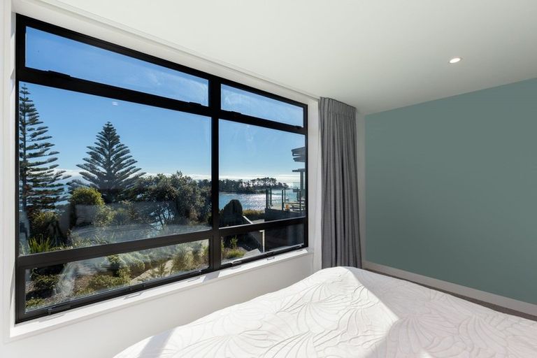 Photo of property in 24 Whitby Road, Britannia Heights, Nelson, 7010