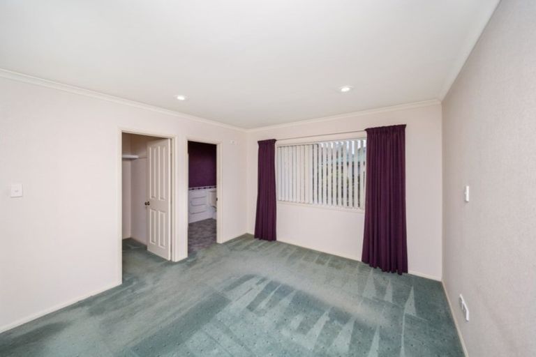 Photo of property in 20 Verona Place, Stratford, 4332