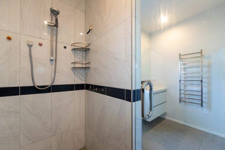 Photo of property in 24 Mill Road, Clive, 4102