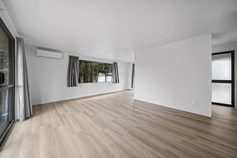 Photo of property in 213a Great South Road, Drury, 2113