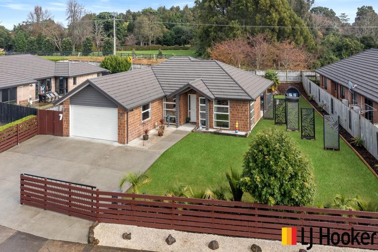 Photo of property in 7 Lusk Way, Patumahoe, Pukekohe, 2679