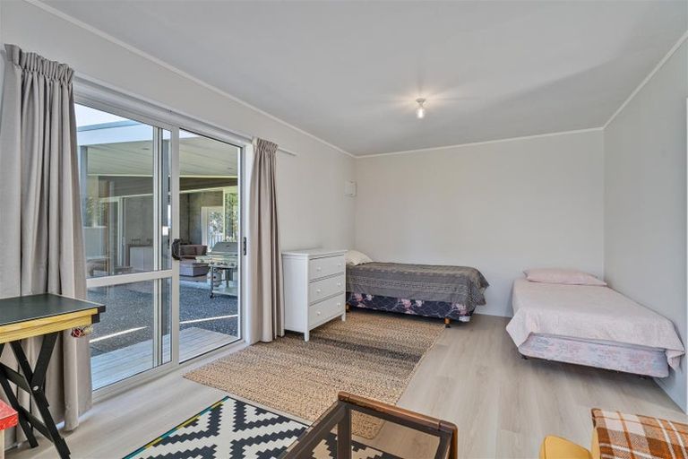 Photo of property in 111 Kauri Crescent, Matarangi, Whitianga, 3592